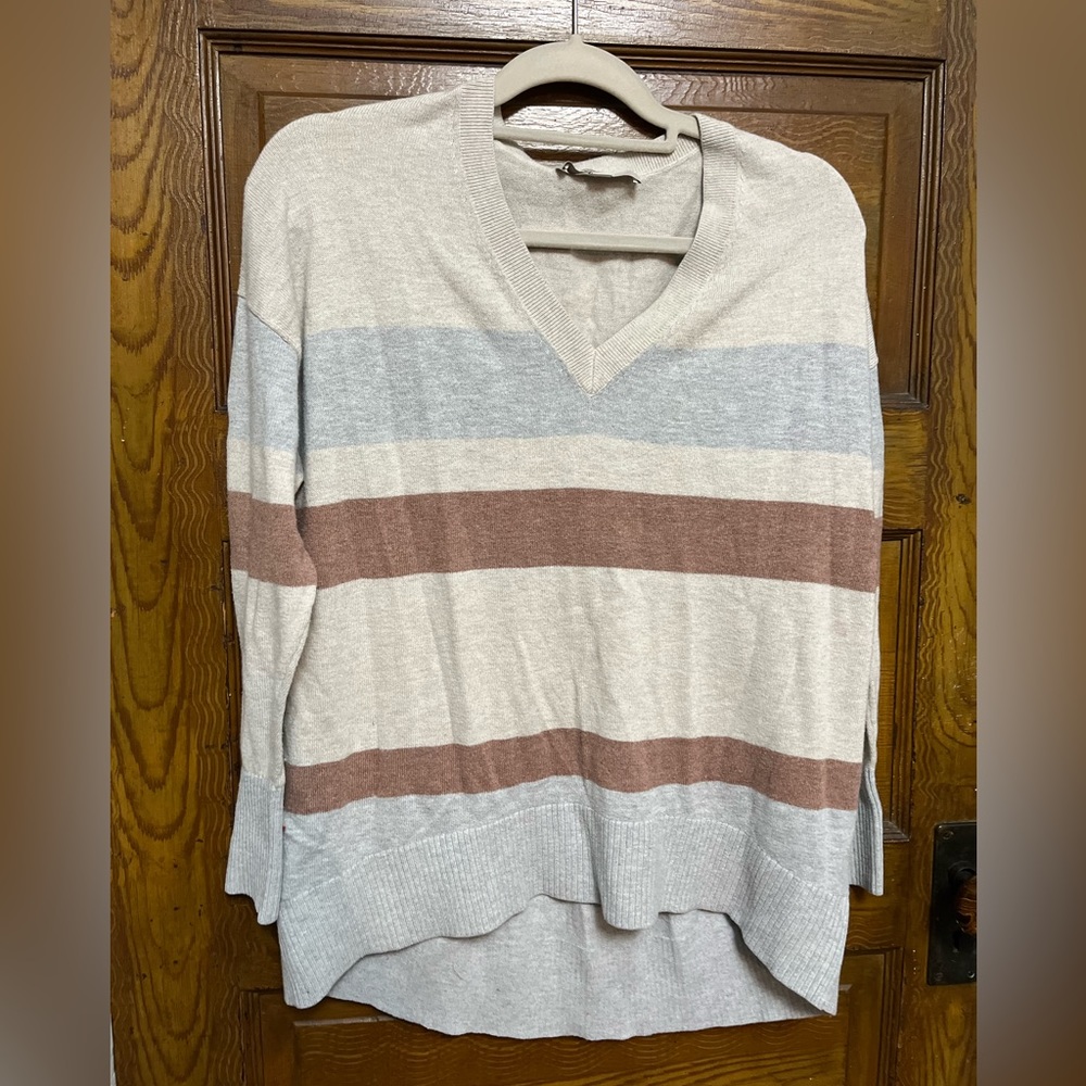 Ann Taylor LOFT Boyfriend Sweater Womens Sz S Tan Gray Stripe Vneck Oversized